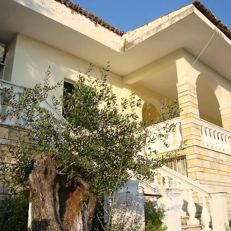Nissaki Sea View Hotel