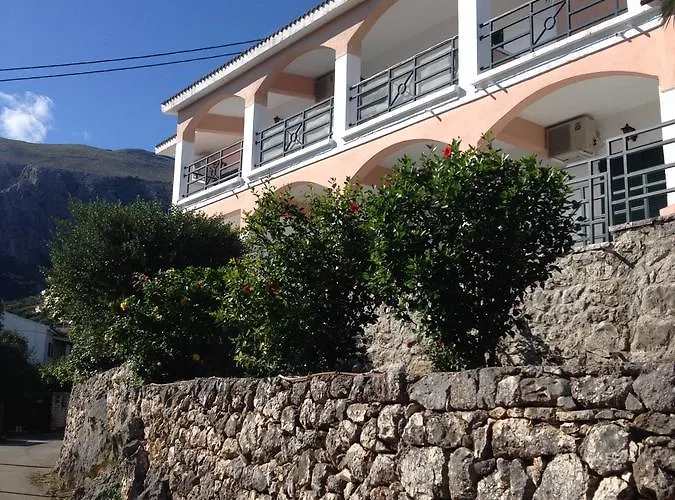 Hotel Nissaki Sea View 2*